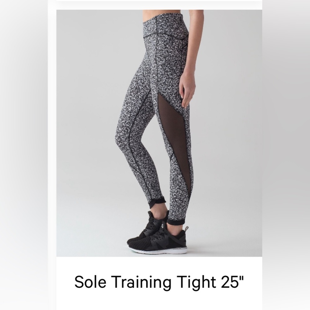 Lululemon Sole Training 25in